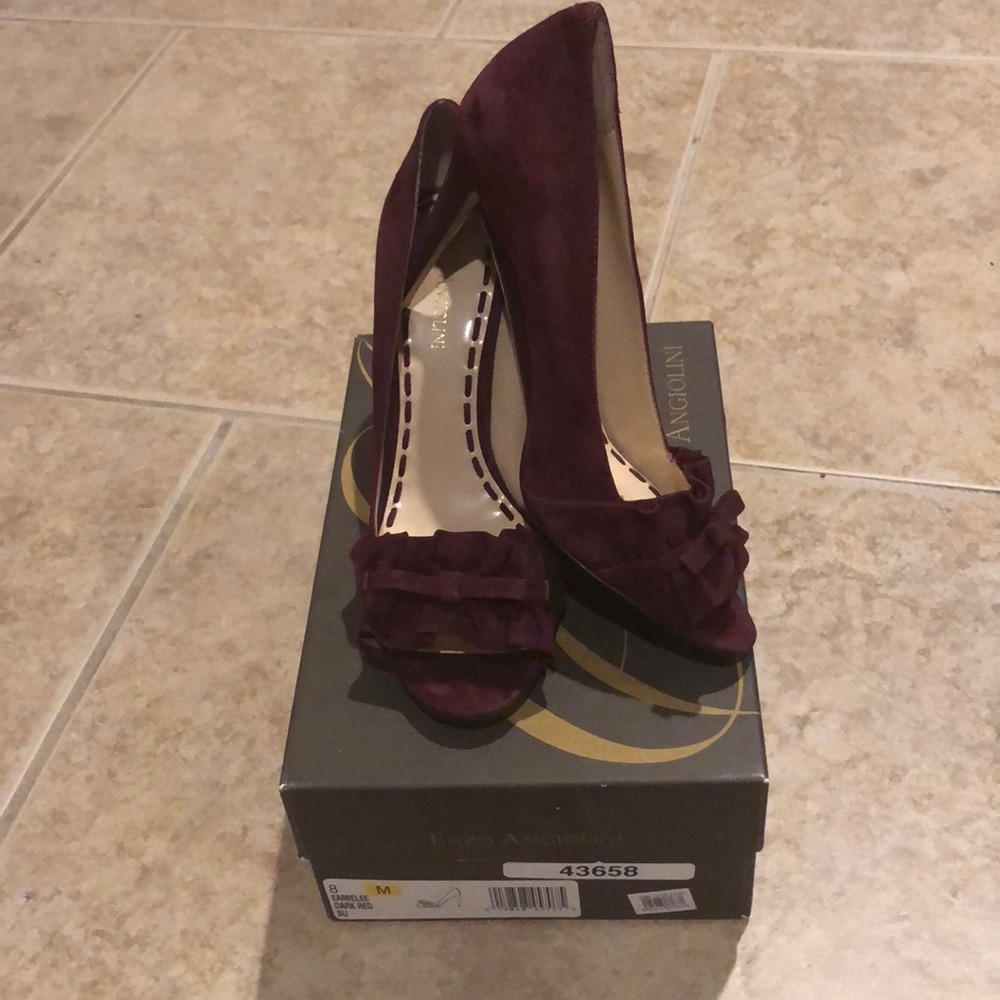 Enzo Angiolini burgundy suede open toe heels